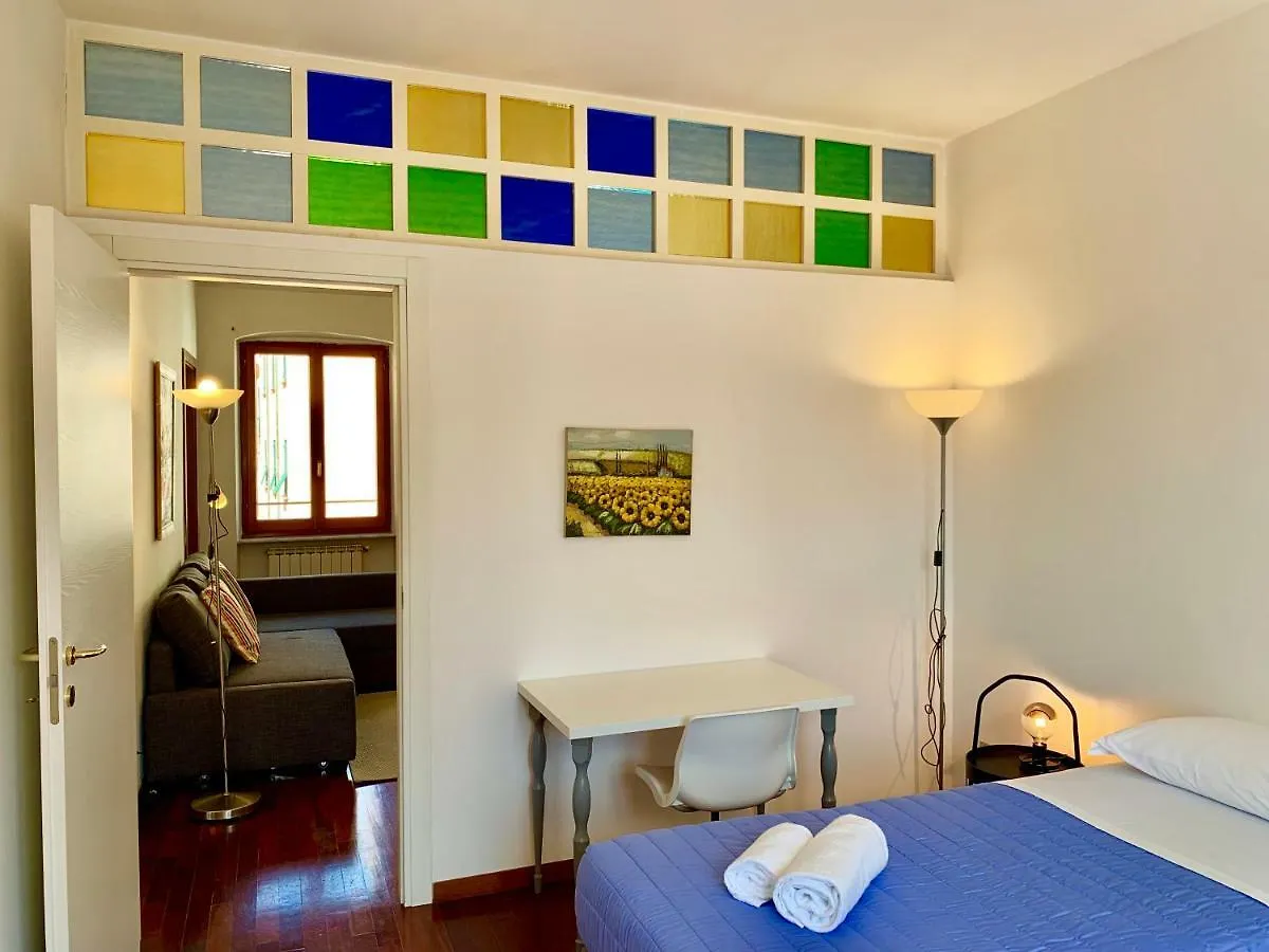 Prione173 City Center La Spezia 0*,